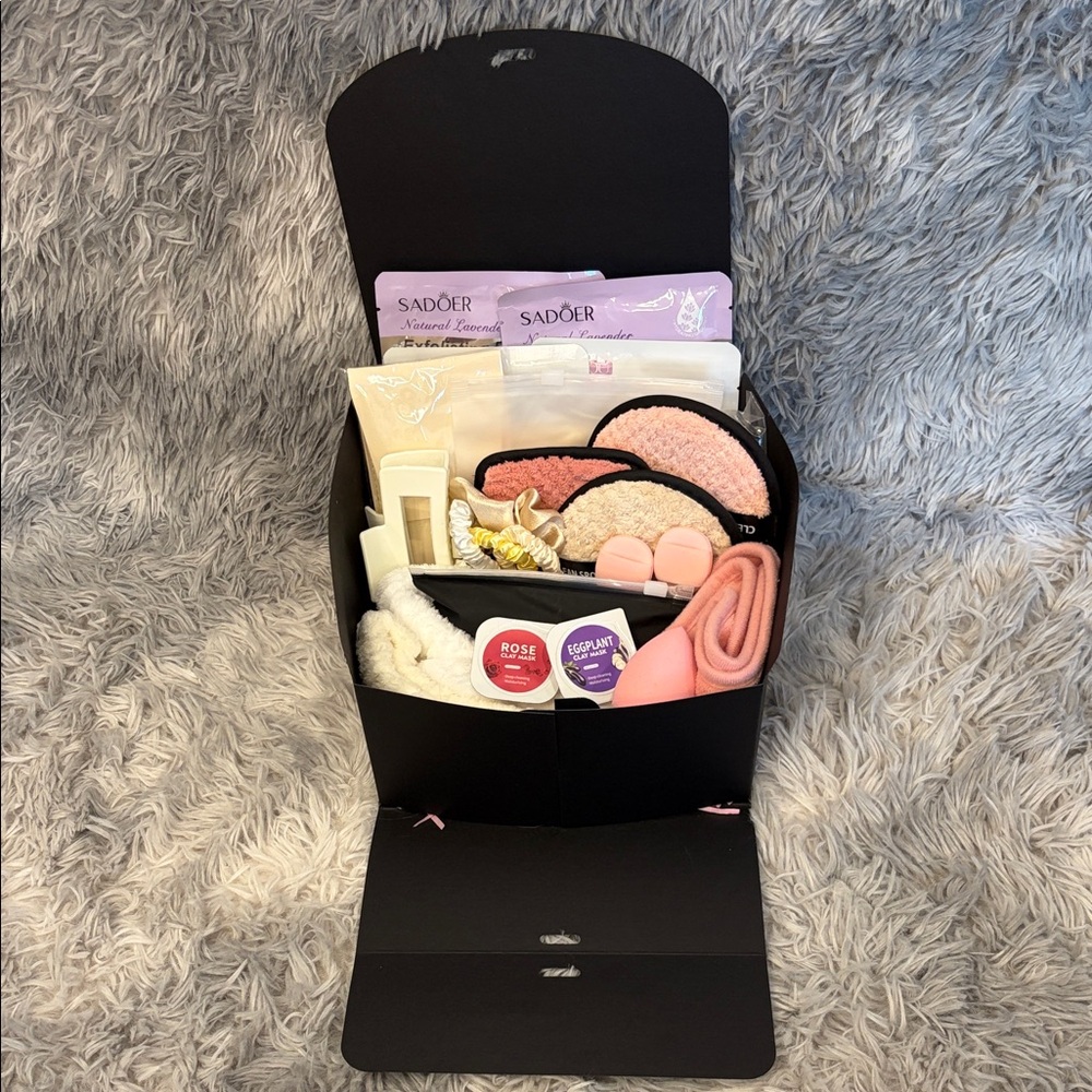 ✨NEW ITEM:“Pamper Me Neutral”Self-Care Bundle Box|Blush & Cream Aesthetic🧖🏼‍♀️